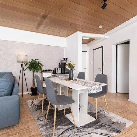 Zum Sausaler - Boutique Hotel-pension Suedsteiermark מלון *