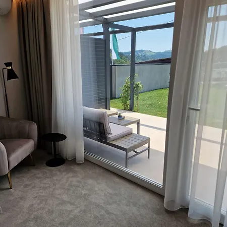 Zum Sausaler - Boutique Hotel-pension Suedsteiermark מלון *